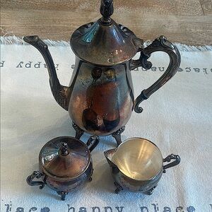 Vintage Leonard Silver Plate Elegant 3 piece  Silver Tea Set